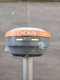 RTK GNSS Receiver with 1048 GNSS Channels Internal Radio 405-470 MHz UHF and Precision Static H: 3 mm + 0.1 ppm