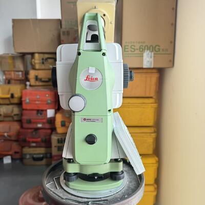 Leica TS03 Total Station with 1000m Non Prism Distance 30X Magnification and 5'' Accuracy for Professional Surveying