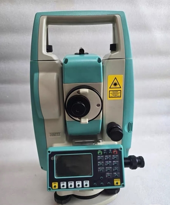 Ruide RTS-822R10M Totalstation 1'' Genauigkeit 30X Vergrößerung 5,3 kg