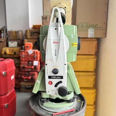 Leica TS09 Totalstation mit 1G Massendatenspeicher, 1000 m Entfernung ohne Prisma und automatischer Nivellierung ±3 Bogenminuten für genaue Vermessung