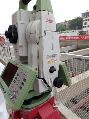 Reparatur von Leica TS16 kaputtem Gerät